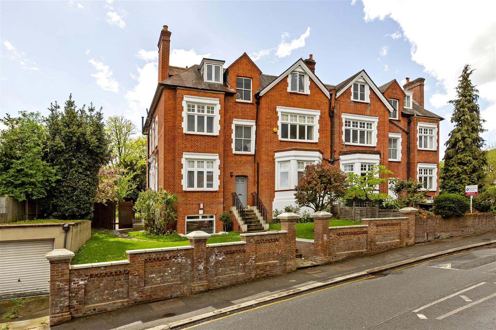 Andrew Scott Robertson